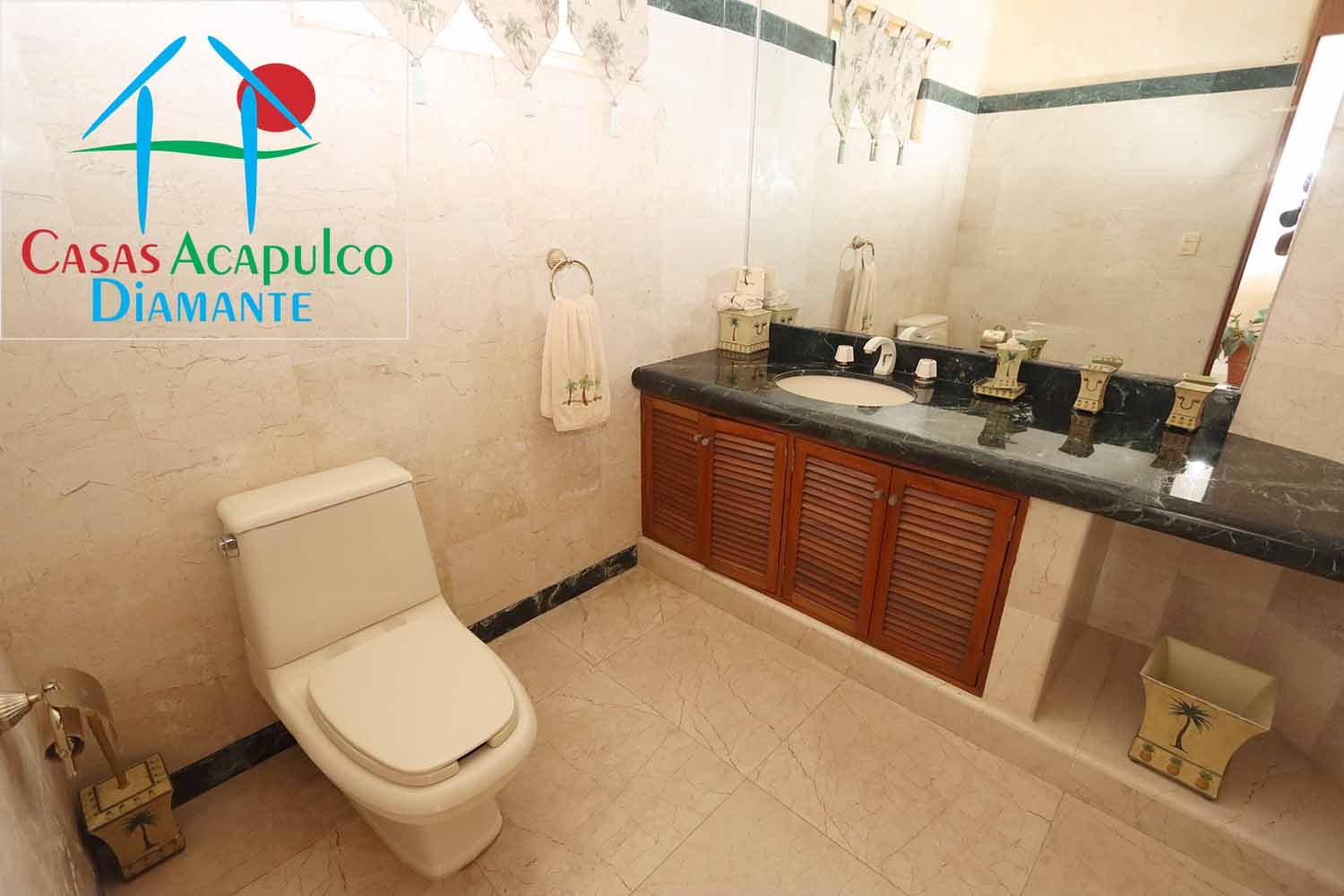 Casa Mari - Baño de visitas 1